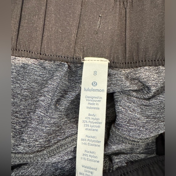 Lululemon Size 8 - Picture 4 of 4